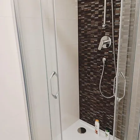 Apartment 1 Bedroom At 1 Prague